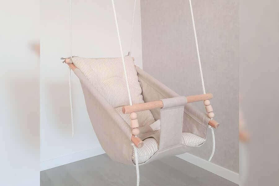 Ultimativer Babyschaukel-Guide: Sicherheit, Nutzung und Tipps".