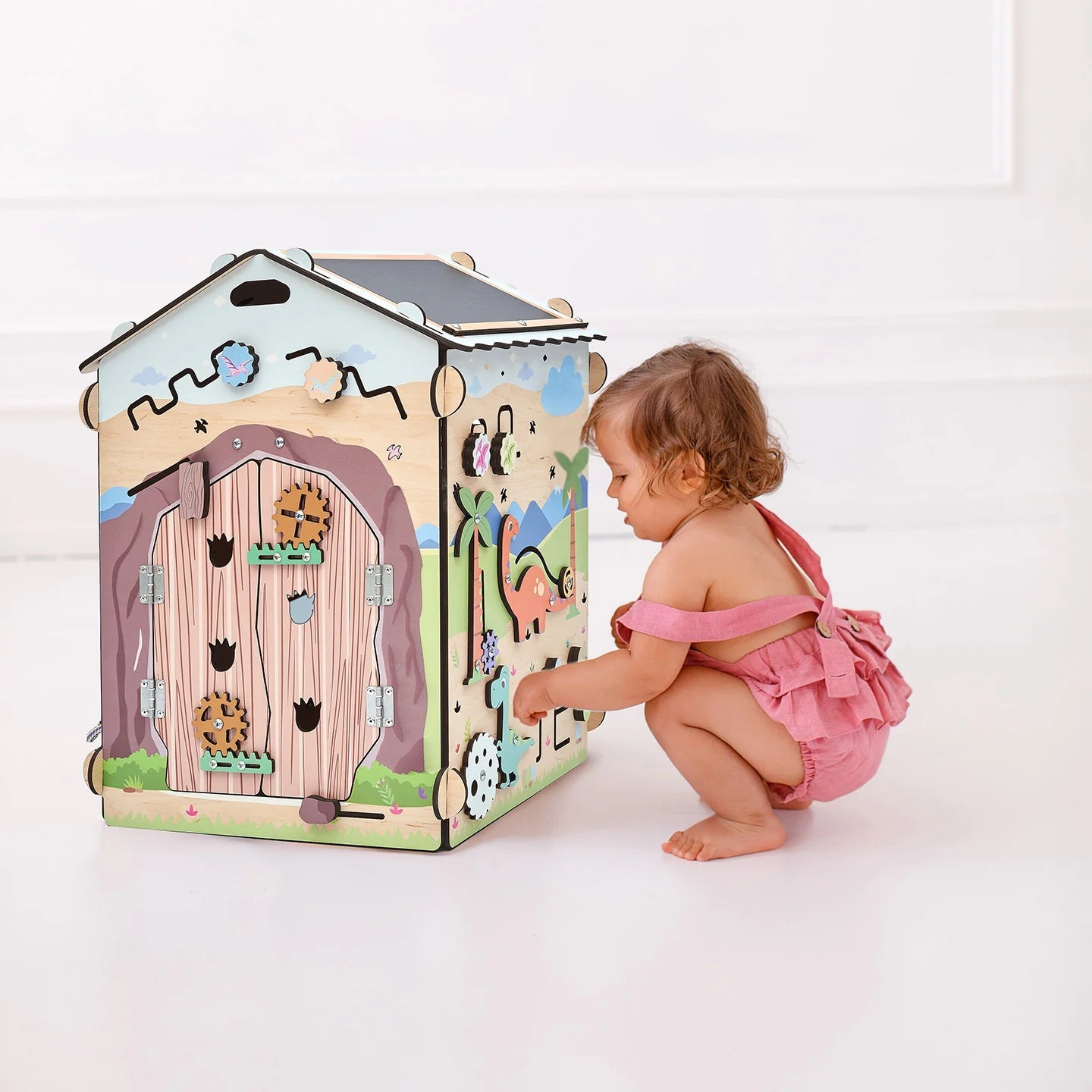 BusyBoard sensorisches Spielhaus Natura Pastell – Limitierte Montessori-Ausgabe mit über 30 Aktivitäten.