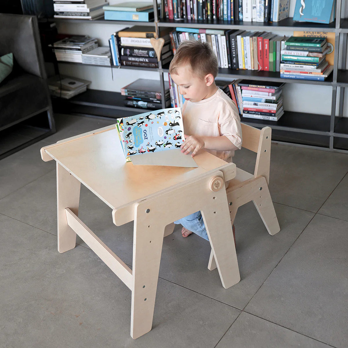 Mitwachsende Tisch und Stuhl für Kleinkinder - natur