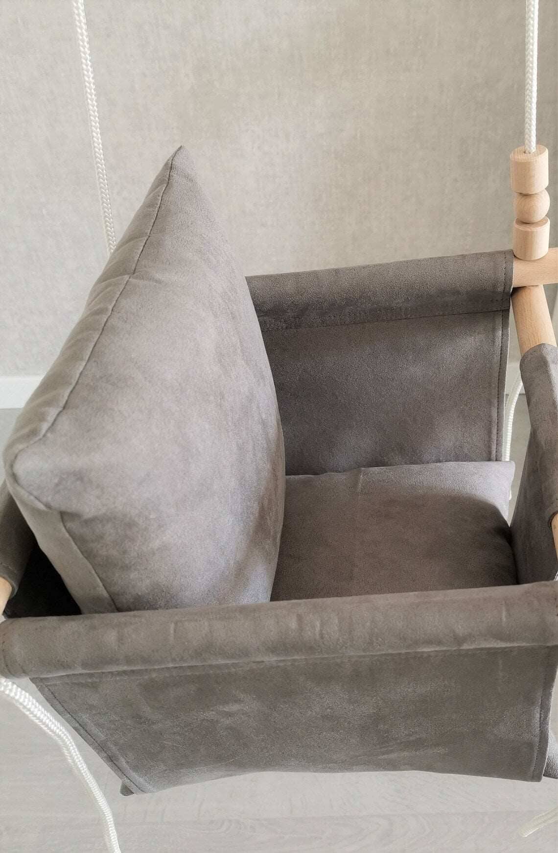 Babyschaukel NUBUCK, Grau, niedrige Rückenlehne Pumpur