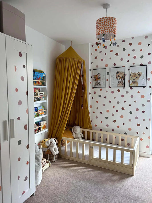 Bodenbett, Kinderbett, Montessori Babybett, Gitterbett, Tür.