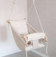 Große Babyschaukel Hängematte aus Leinen, beige gestreift.