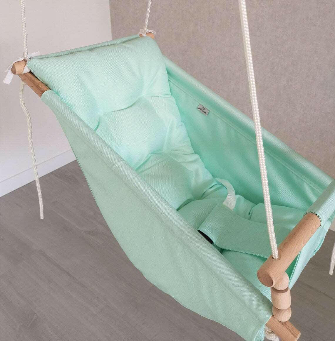 Große Babyschaukel Hängematte aus Polyester wetterfest, mint.
