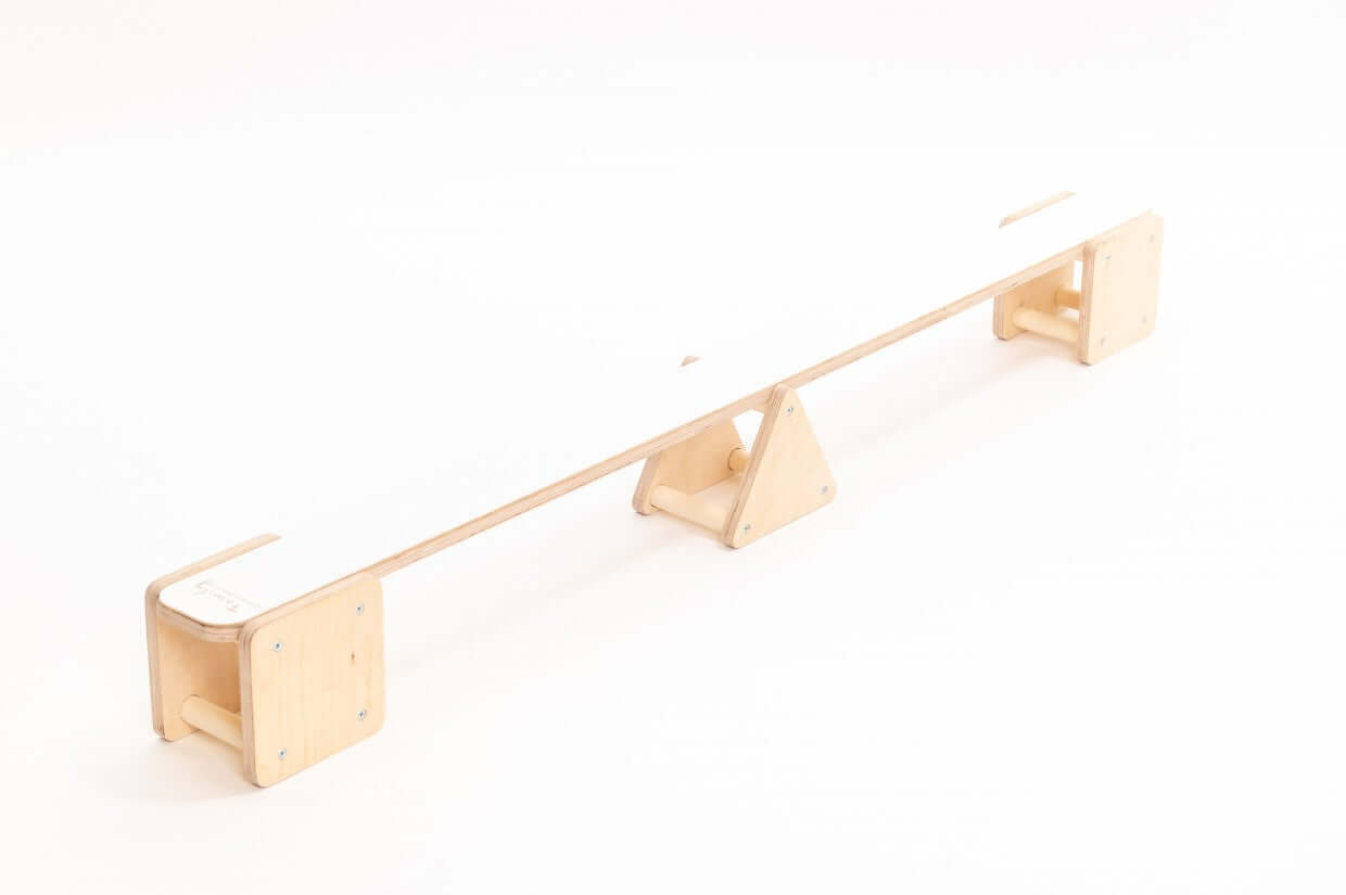 balance beam, schwebebalken, balancierpfad, balancierbalken, montessori - besondereshoch2