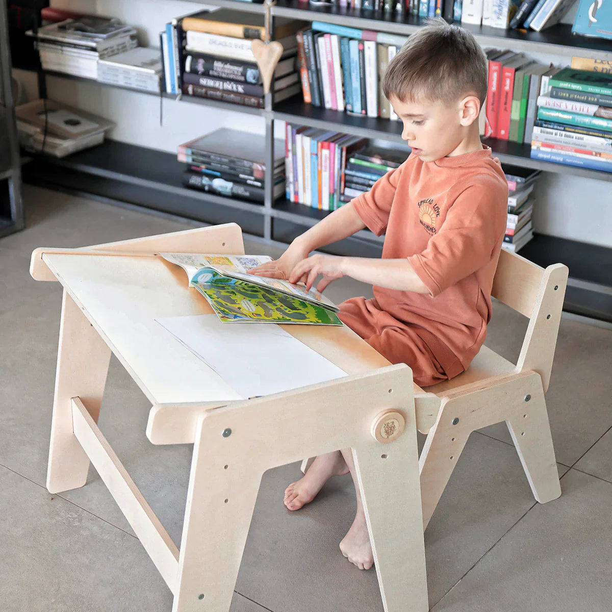 Kindertische & Stühle