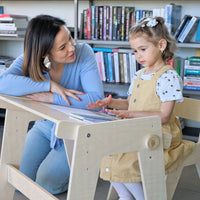 Mitwachsende Tisch und Stuhl für Kleinkinder - natur