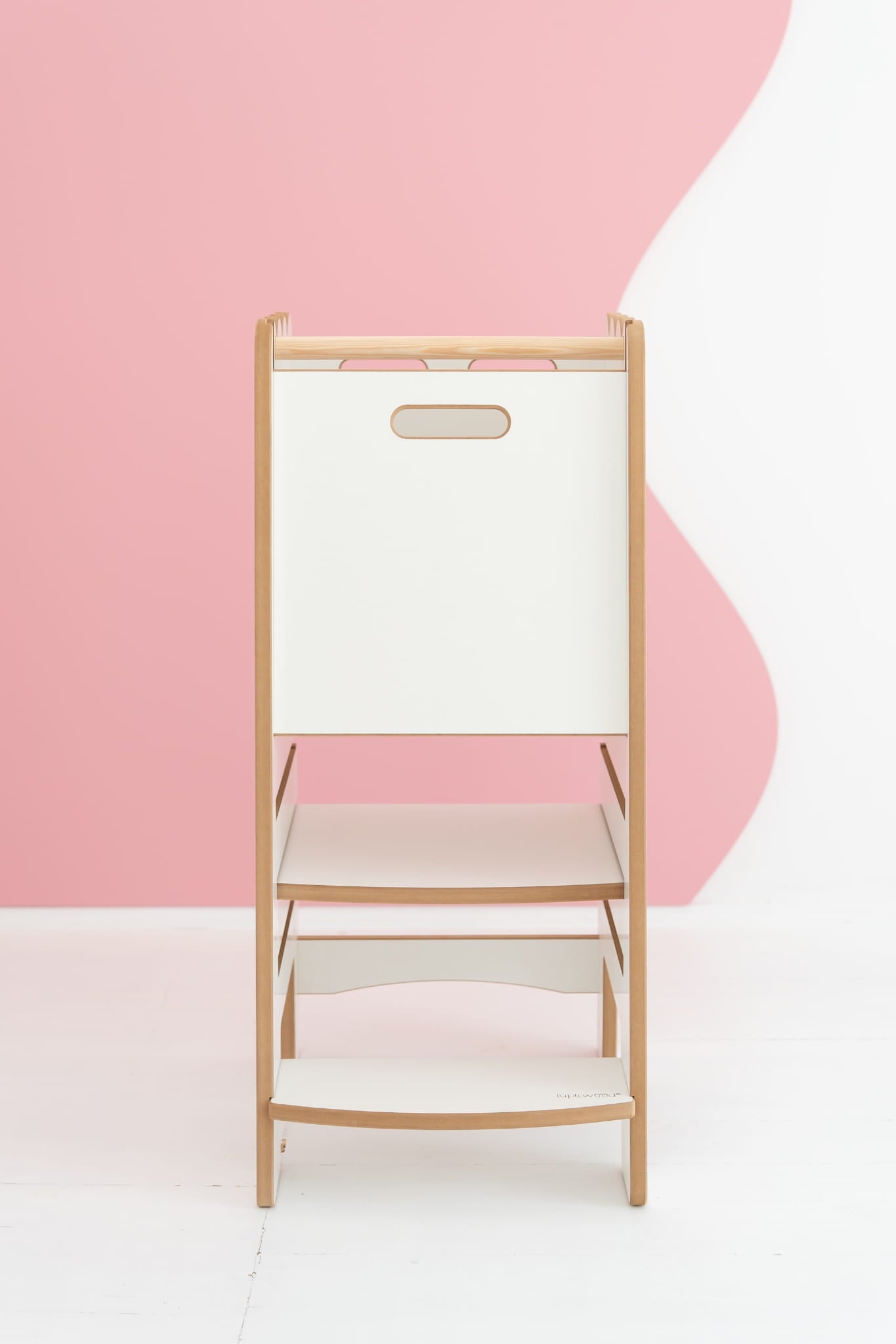 BUBBLE Montessori Lernturm mit Rüsche als sicherer Kitchen Helper aus Holz