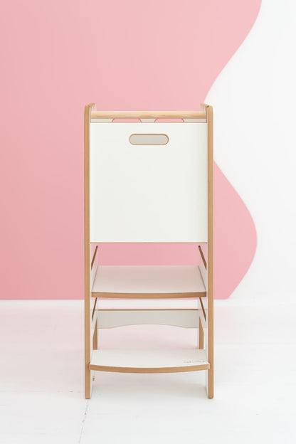 BUBBLE Montessori Lernturm mit Rüsche als sicherer Kitchen Helper aus Holz