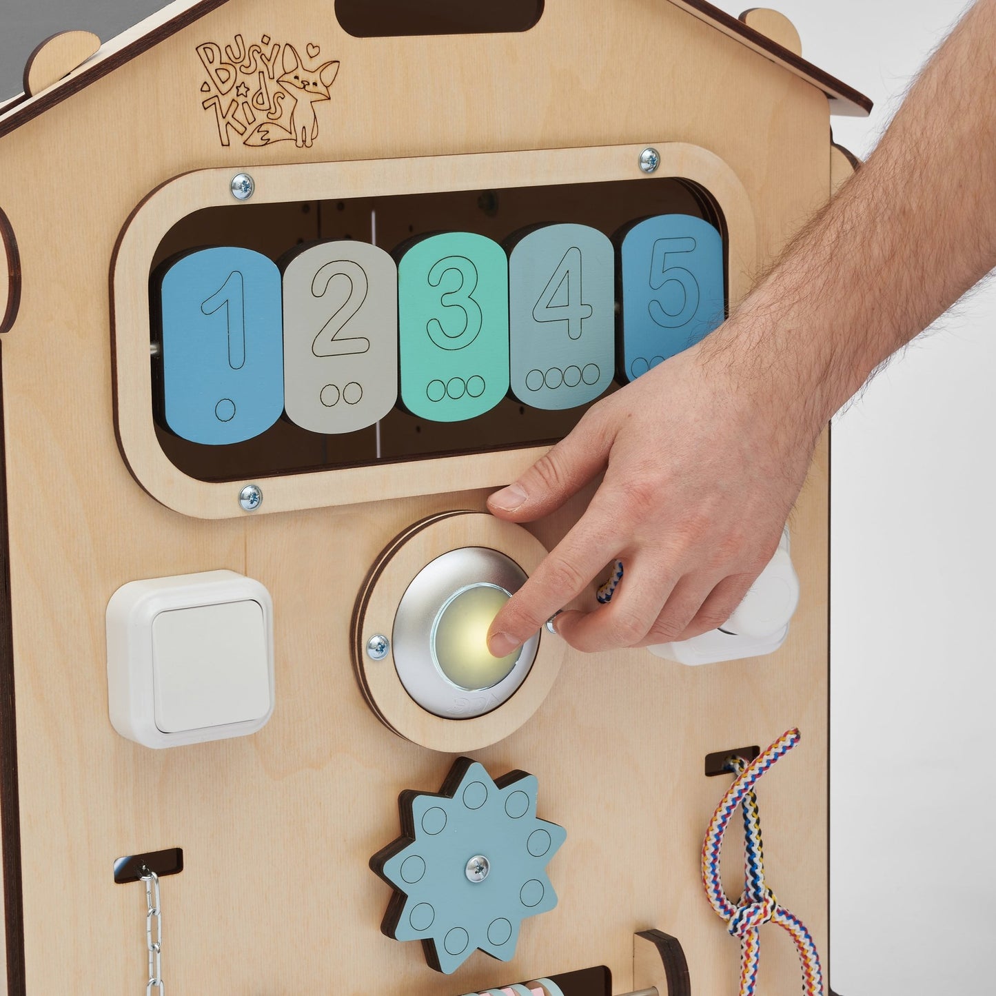 BusyBoard sensorisches Spielhaus Natura Mint – Limitierte Montessori - Ausgabe mit über 30 Aktivitäten - BesonderesHoch2