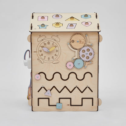 BusyBoard sensorisches Spielhaus Natura Pastell – Limitierte Montessori - Ausgabe mit über 30 Aktivitäten - BesonderesHoch2