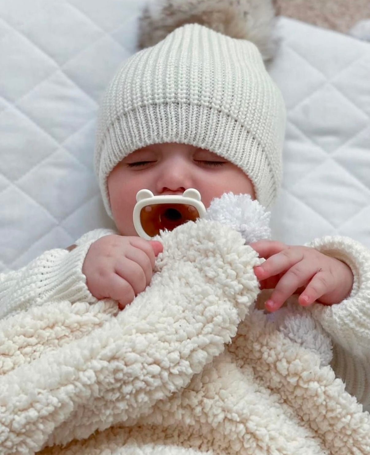 Day & Night Pacifier - BesonderesHoch2