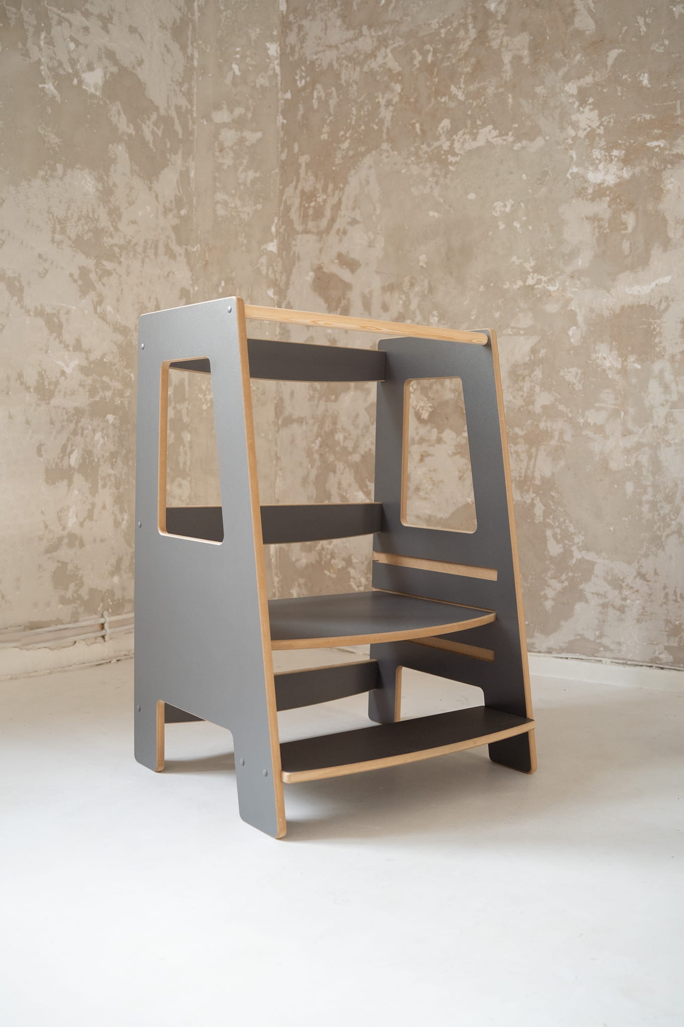 DOUBLE Montessori Lernturm in Grau für zwei Kinder als Kitchen Helper aus Holz