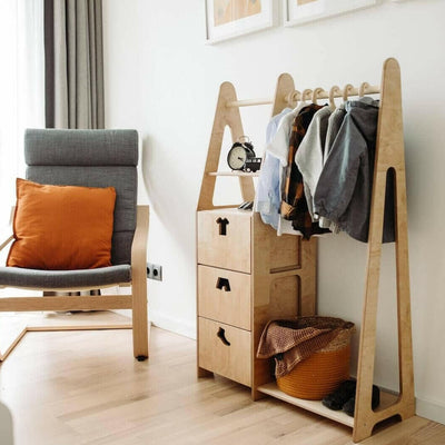 Kindergarderobe mit Ablage, Montessori Möbel, Kleiderschrank - BesonderesHoch2