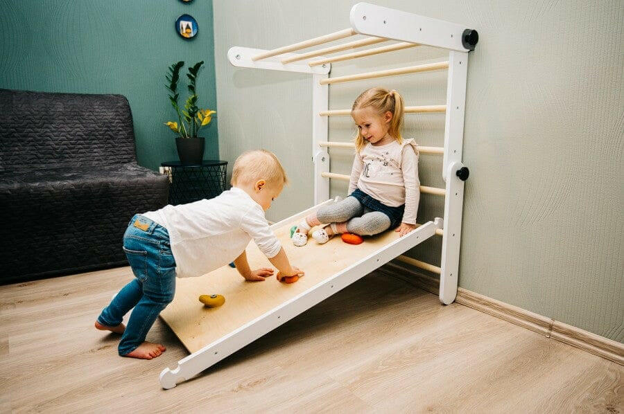 Kletterdreieck, Sprossenwand, Pikler Dreieck mit Rutsche - BesonderesHoch2