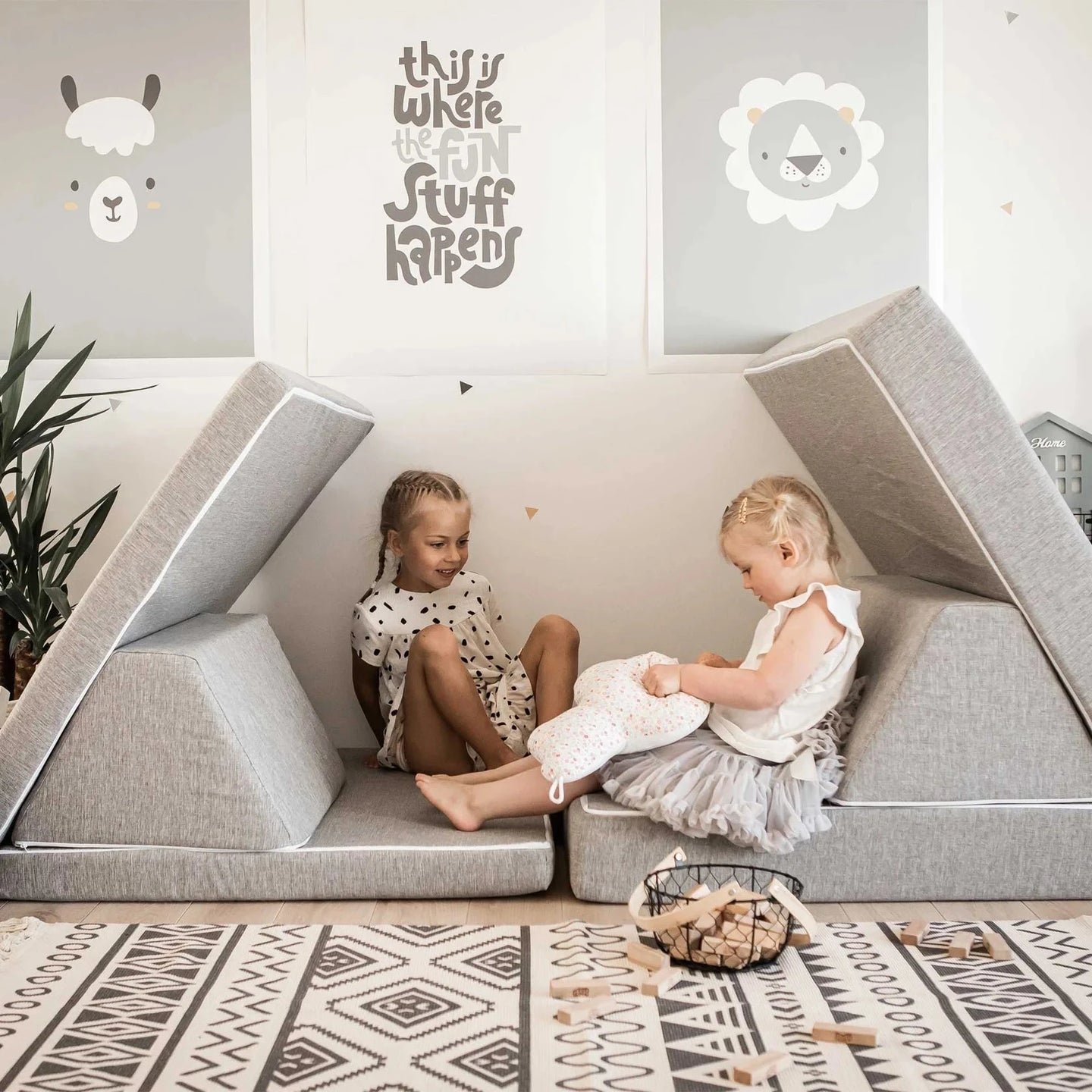 Modulares Spielsofa für Kinder, Kindercouch, Spielmatratze Sweethomefromwood Grau 