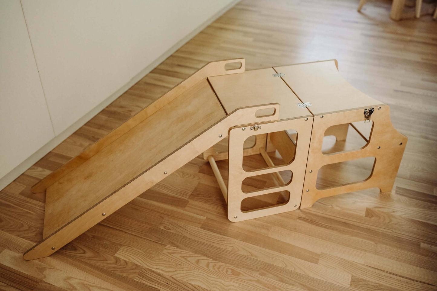 Montessori Lernturm, 3 in 1, Montessori Turm, Rutsche Duck Woodworks Küchenturm mit Rutsche Natur 