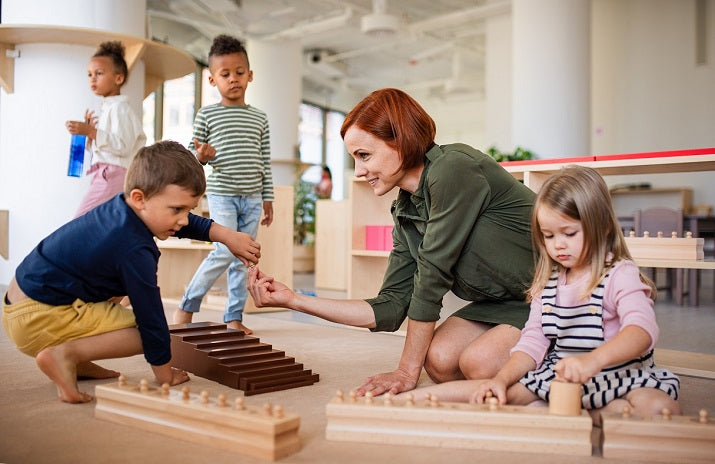 Montessori board / board  image