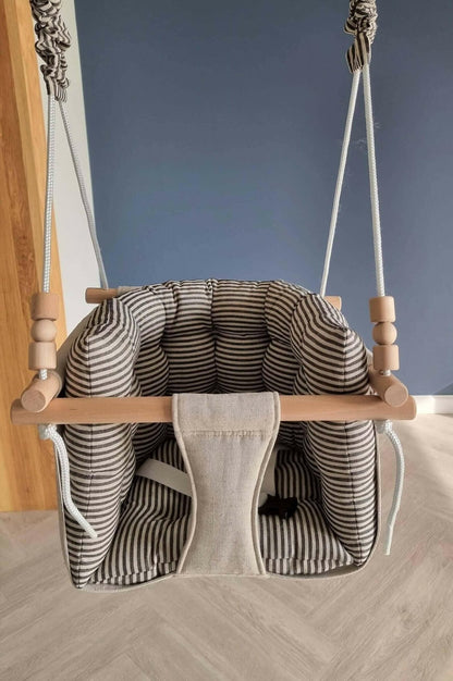 Premium Babyschaukel aus Leinen mit schwarzen Streifen - BesonderesHoch2