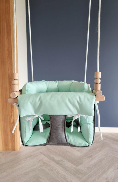 Premium Babyschaukel aus Polyester, Dunkelgrau mit mintgrünem Kissen - BesonderesHoch2