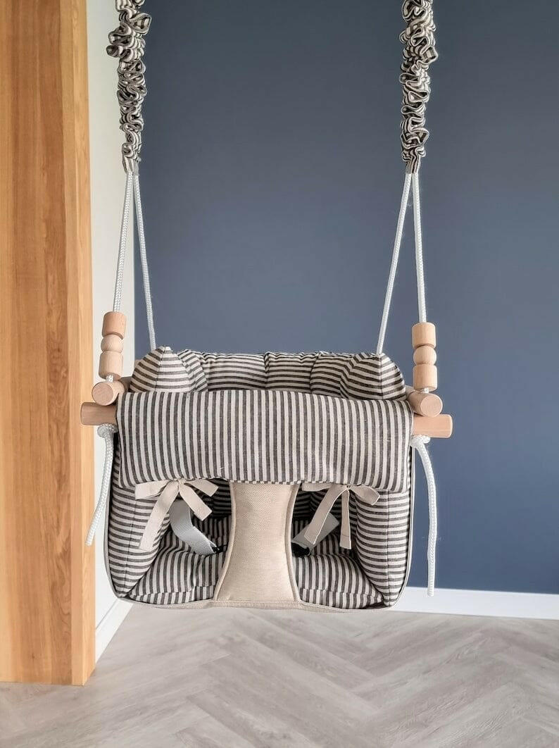 Premium Babyschaukel aus Polyester, Wetterfest, Beige, schwarze Streifen - BesonderesHoch2