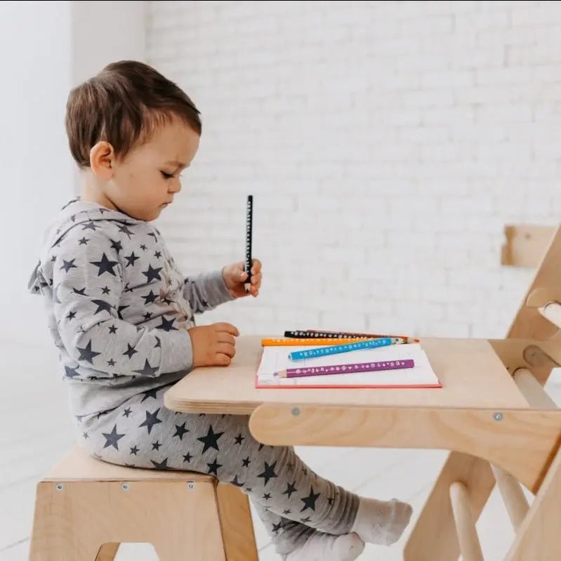 montessori-staffelei-kinderstuhl-goodevas-kletterdreieck